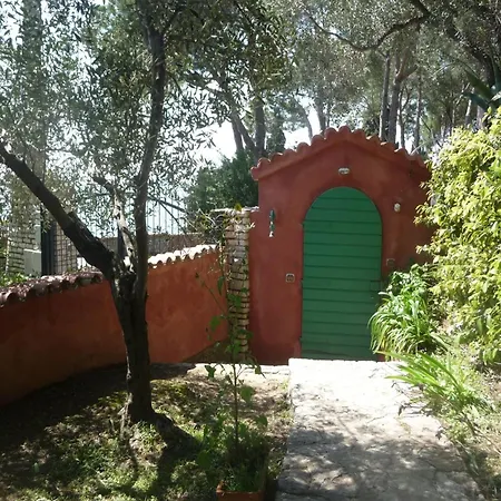 Near Tuscan Sea Access Lerici