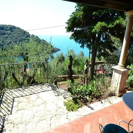 Near Tuscan Sea Access Lerici