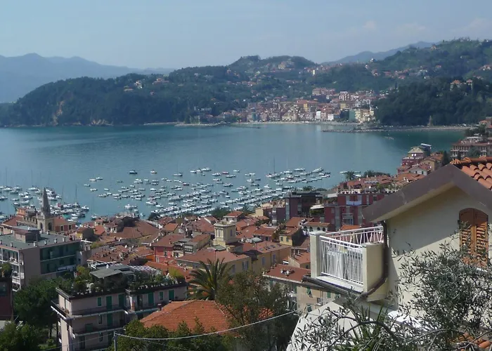 Near Tuscan Sea Access * Lerici